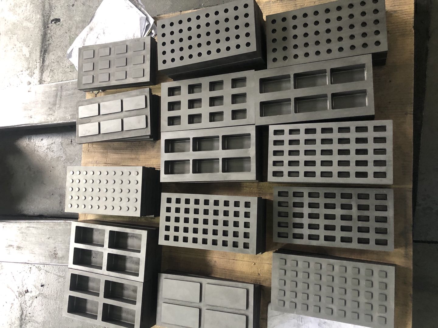 Molde de lingote de grafito para barra de oro y plata